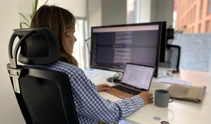 ChatGPT vs customer conversations